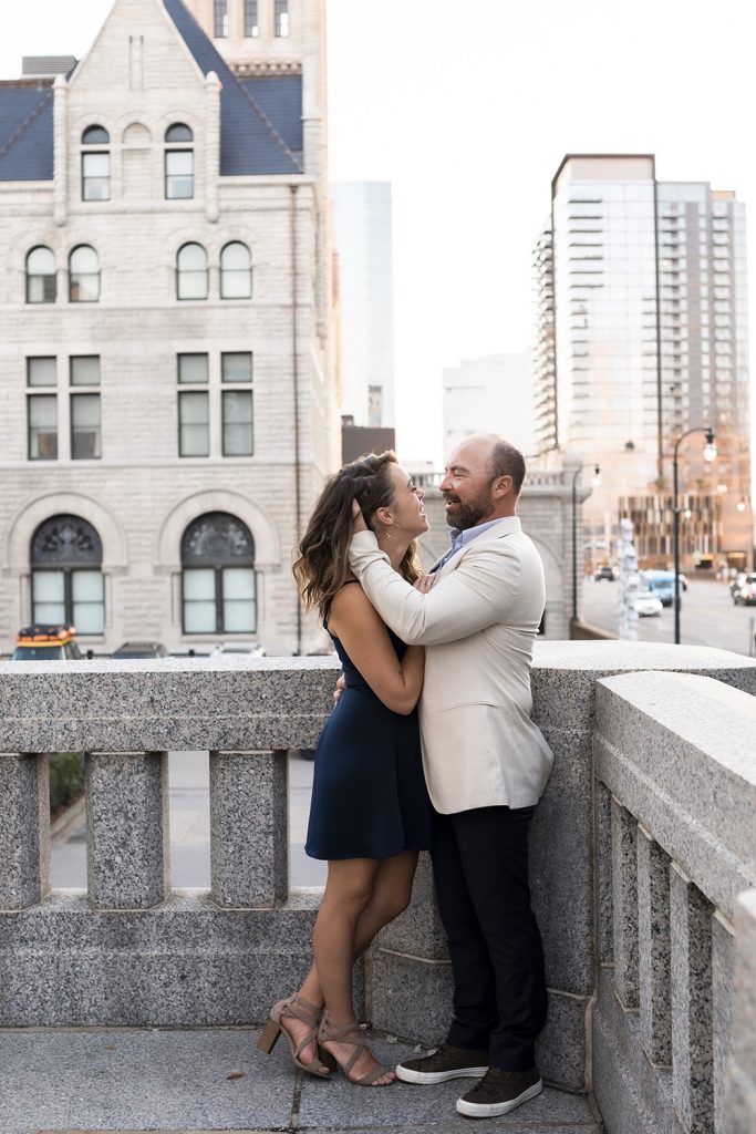 How to choose a location for Nashville family photo session.