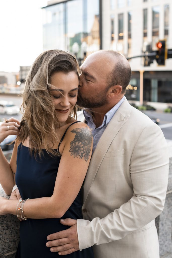 How to choose a location for Nashville family photo session.