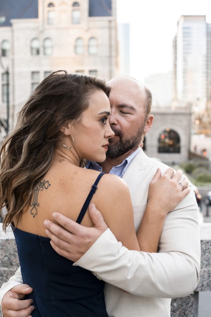 How to choose a location for Nashville family photo session.