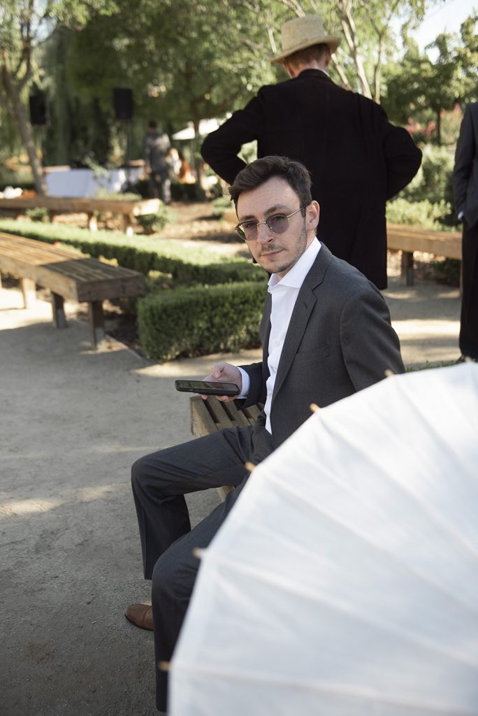 Nashville wedding photographer capturing a romantic portrait of the bride and groom in Nashville, TN. Nashville wedding photographer documenting an elegant wedding ceremony at a Nashville venue. 