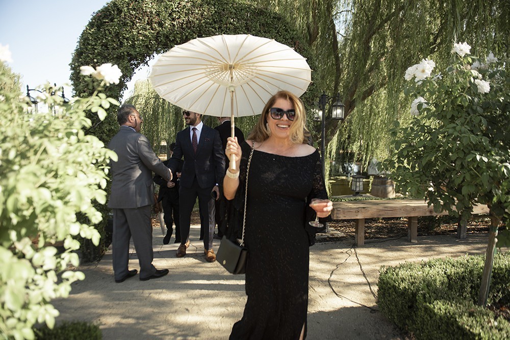 Nashville wedding photographer capturing a romantic portrait of the bride and groom in Nashville, TN. Nashville wedding photographer documenting an elegant wedding ceremony at a Nashville venue. 