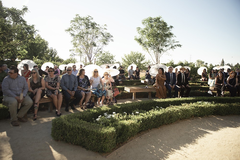 Nashville wedding photographer capturing a romantic portrait of the bride and groom in Nashville, TN. Nashville wedding photographer documenting an elegant wedding ceremony at a Nashville venue. 