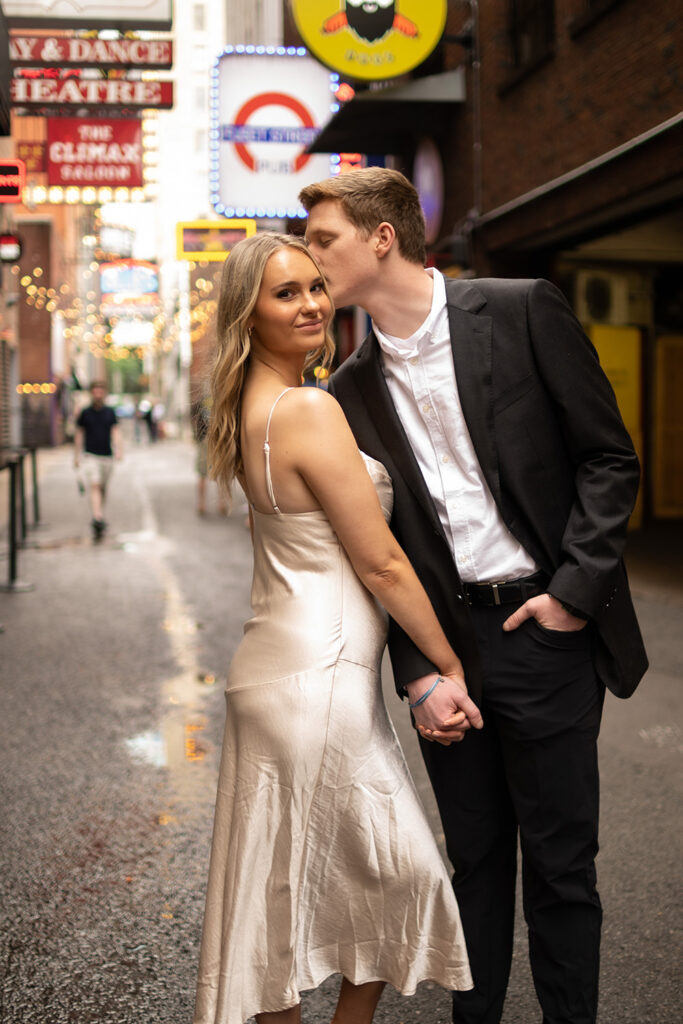 Capture the romance and excitement of your engagement with a professional photography services in Nashville,TN. Enjoy a personalized photoshoot experience that highlife your love story.
