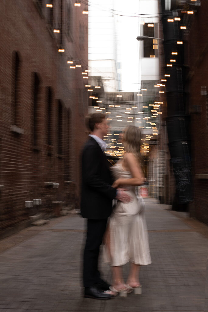 Capture the romance and excitement of your engagement with a professional photography services in Nashville,TN. Enjoy a personalized photoshoot experience that highlife your love story.