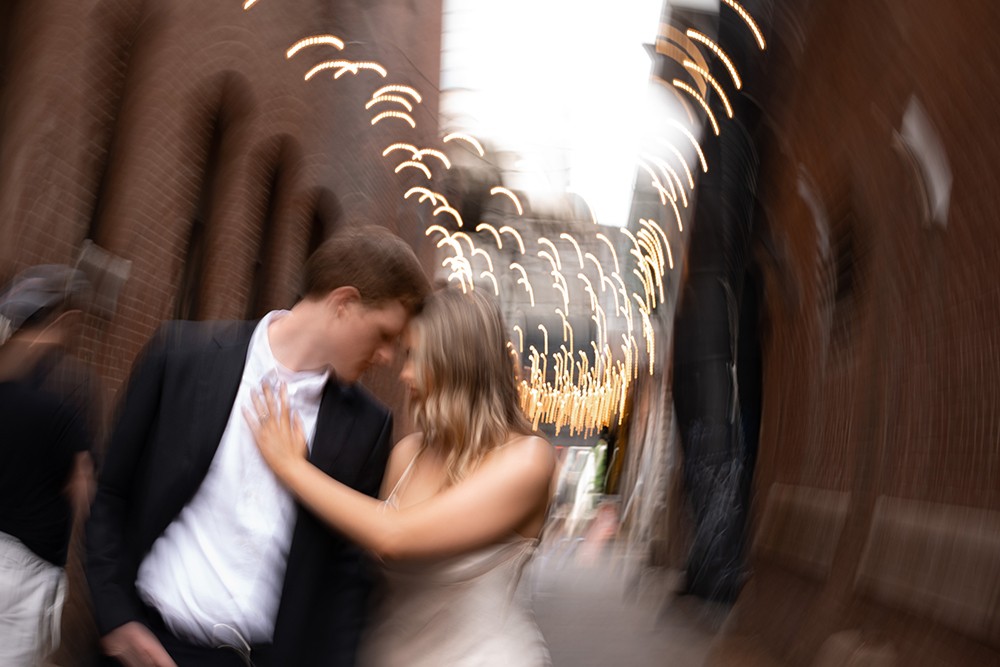 Capture the romance and excitement of your engagement with a professional photography services in Nashville,TN. Enjoy a personalized photoshoot experience that highlife your love story.