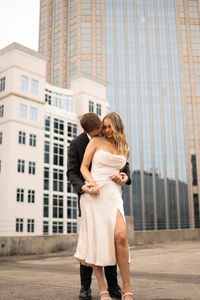 Capture the romance and excitement of your engagement with a professional photography services in Nashville,TN. Enjoy a personalized photoshoot experience that highlife your love story.