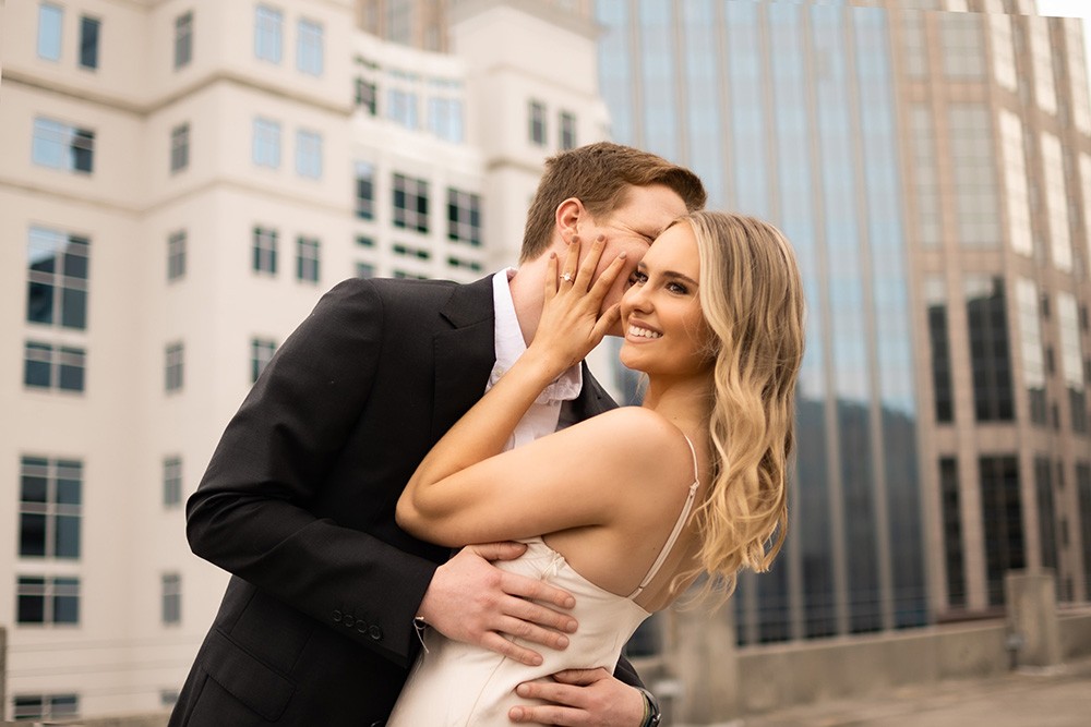 Capture the romance and excitement of your engagement with a professional photography services in Nashville,TN. Enjoy a personalized photoshoot experience that highlife your love story.