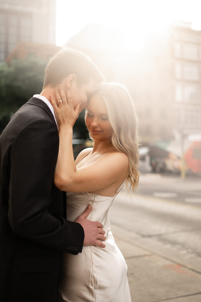 Capture the romance and excitement of your engagement with a professional photography services in Nashville,TN. Enjoy a personalized photoshoot experience that highlife your love story.