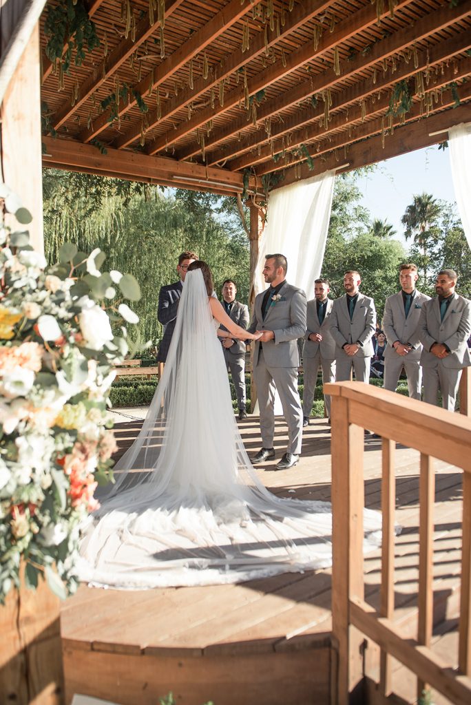 Nashville wedding photographer capturing a romantic portrait of the bride and groom in Nashville, TN. Nashville wedding photographer documenting an elegant wedding ceremony at a Nashville venue. 