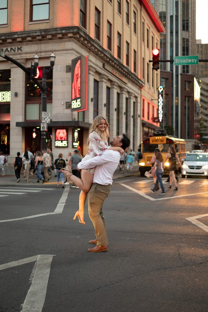 Nashville engagement photographer