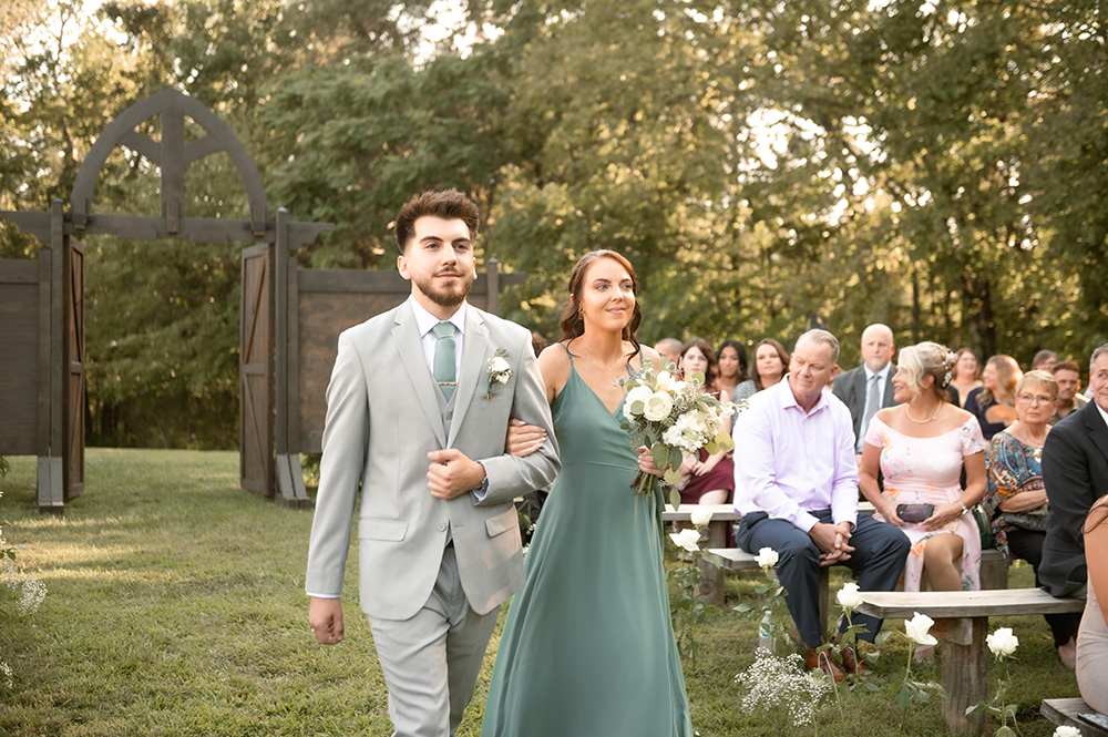 Nashville wedding photographer, experienced Nashville wedding photographer providing high-quality, artistic wedding photography services in Nashville,TN. Best wedding photographer in Nashville. Hidden Creel Farms. Nashville bride. Luxury wedding in Nashville. wedding walk. outdoor wedding. wedding ceremony. google.