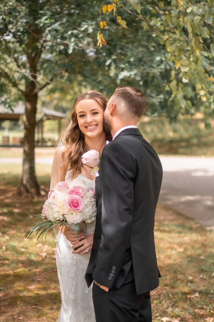 Nashville wedding photographerNashville wedding photographer. Elopement in Shelby Park, Nashville. Nashville Fall Elopement. Wedding Ceremony in Shelby Park.