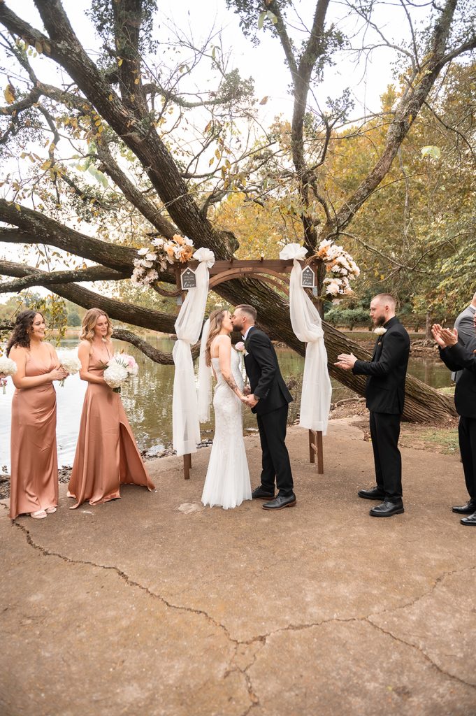 Nashville wedding photographerNashville wedding photographer. Elopement in Shelby Park, Nashville. Nashville Fall Elopement. Wedding Ceremony in Shelby Park.