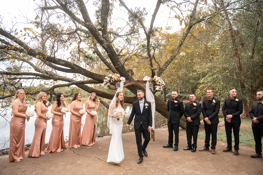 Nashville wedding photographerNashville wedding photographer. Elopement in Shelby Park, Nashville. Nashville Fall Elopement. Wedding Ceremony in Shelby Park.