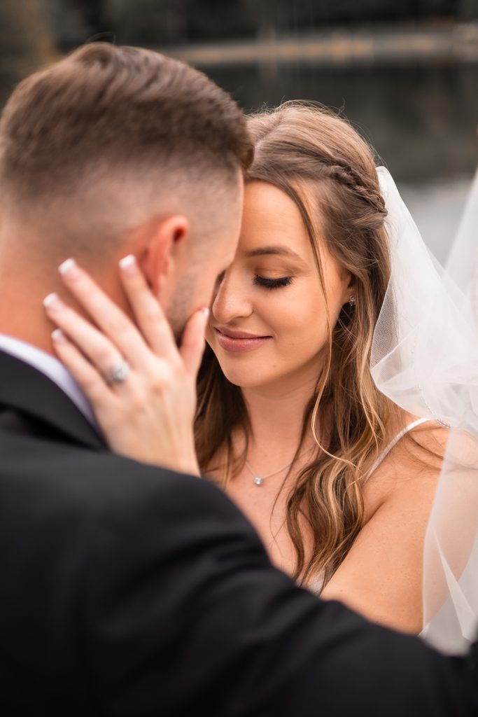 Nashville wedding photographerNashville wedding photographer. Elopement in Shelby Park, Nashville. Nashville Fall Elopement. Wedding Ceremony in Shelby Park.