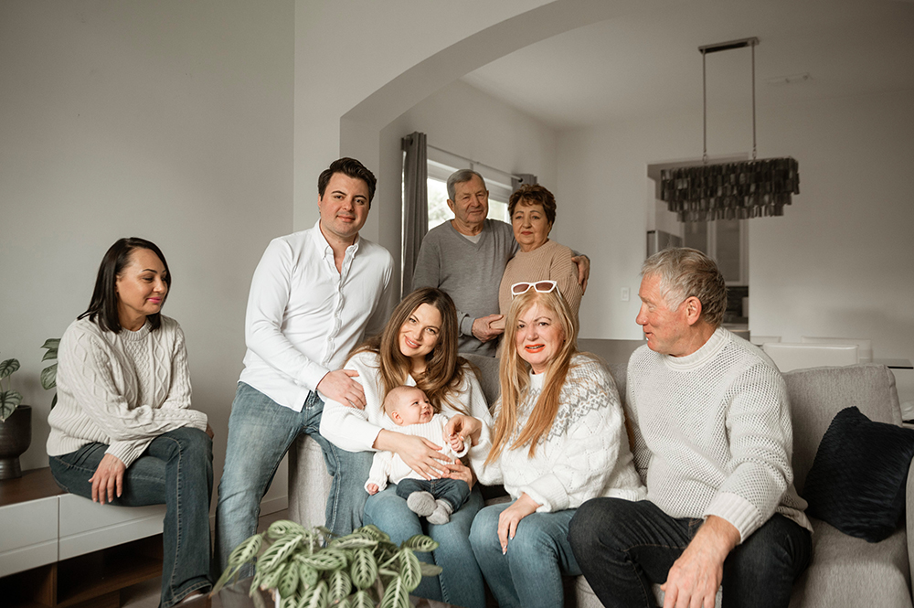 Dante's Family. Newborn life style session.