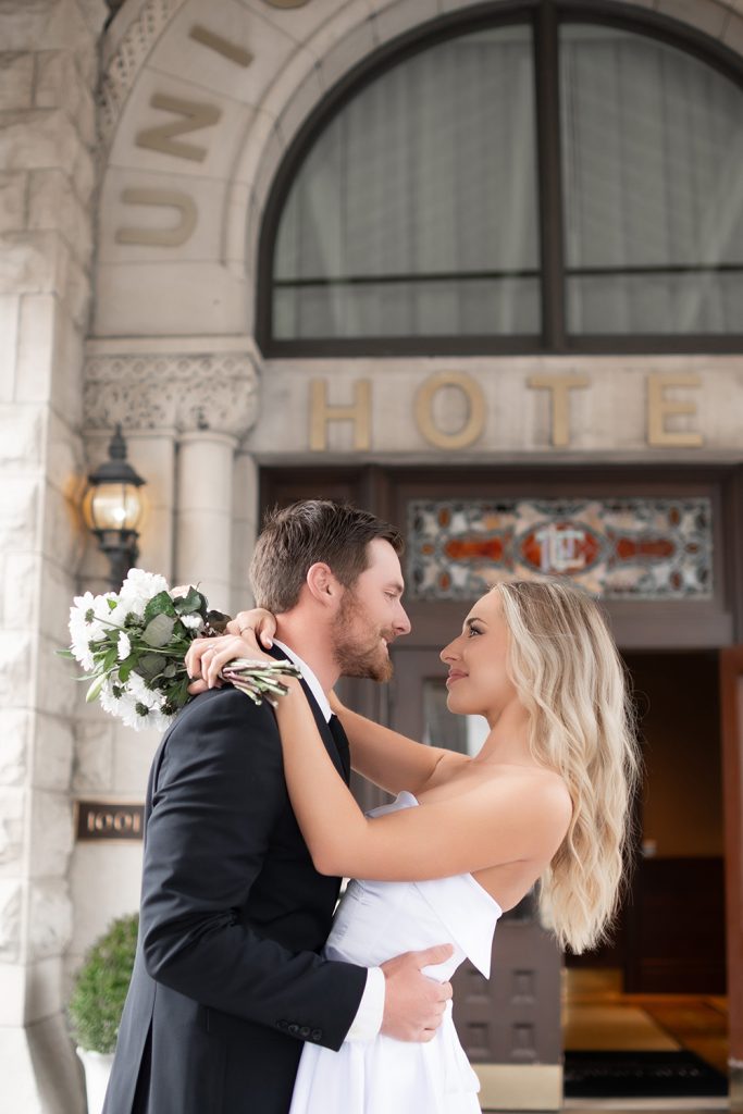 Downtown Nashville engagement session, engagement session in Nashville, luxury Nashville  photographer, elegant engagement photos in Nashville, Top engagement photographer in Nashville, best engagement location in Nashville, Nashville outdoor engagement session, Best storytelling  in Nashville, First Art Museum in Nashville, The Union Station Nashville Yard, Hotel Engagement Session