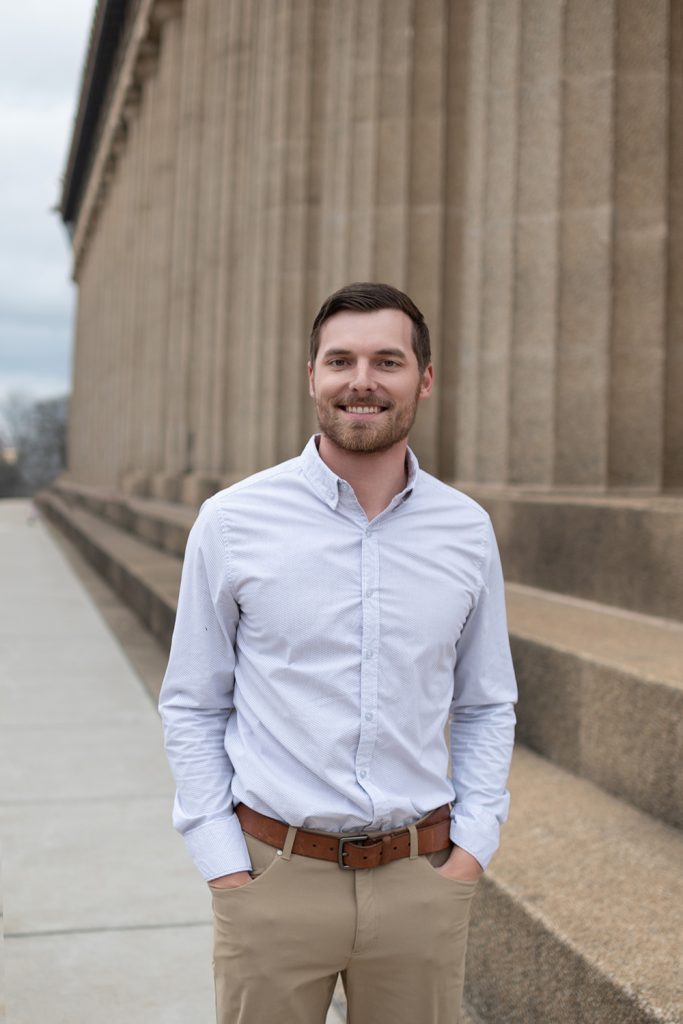 Downtown Nashville engagement session, engagement session in Nashville, luxury Nashville  photographer, elegant engagement photos in Nashville, Top engagement photographer in Nashville, best engagement location in Nashville, Nashville outdoor engagement session, Best storytelling  in Nashville, Nashville Parthenon Engagement session, Parthenon museum in Nashville