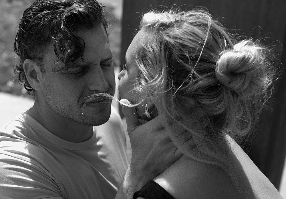 Downtown Nashville engagement session, engagement session in Nashville, luxury Nashville  photographer, elegant engagement photos in Nashville, Top engagement photographer in Nashville, best engagement location in Nashville, Nashville outdoor engagement session, Best storytelling  in Nashville