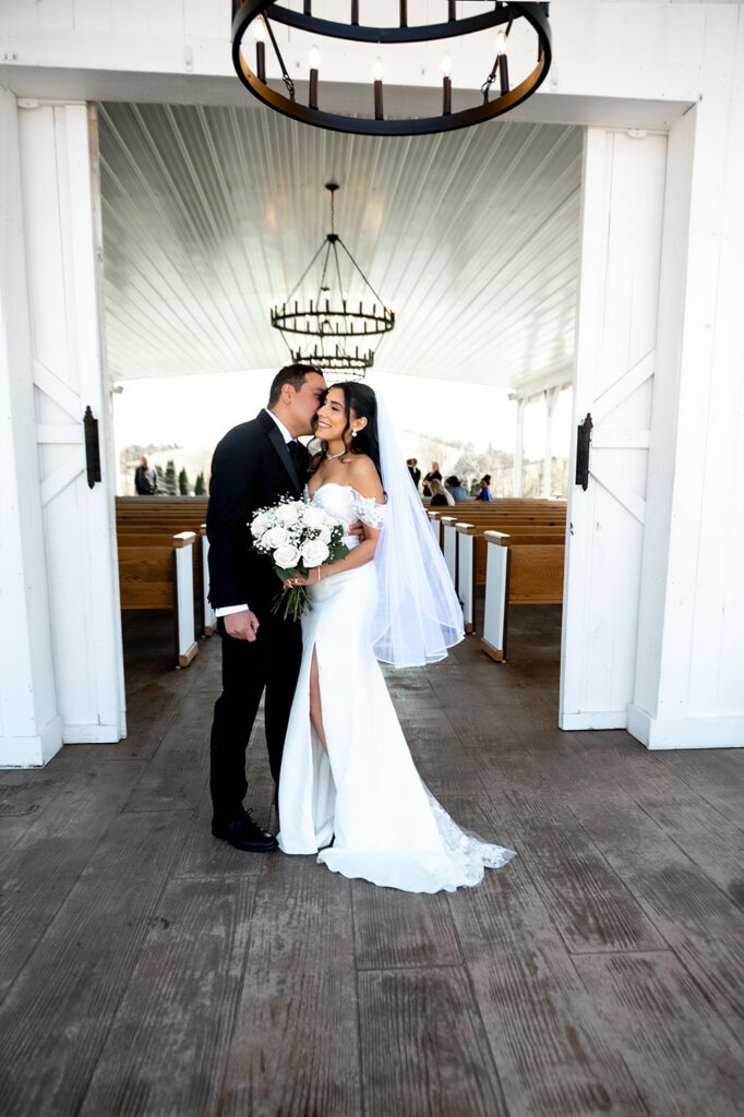 Sweet Micro Wedding at The White Dove Barn | Nashville Wedding Photographer.