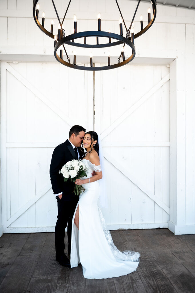 Sweet Micro Wedding at The White Dove Barn | Nashville Wedding Photographer.
