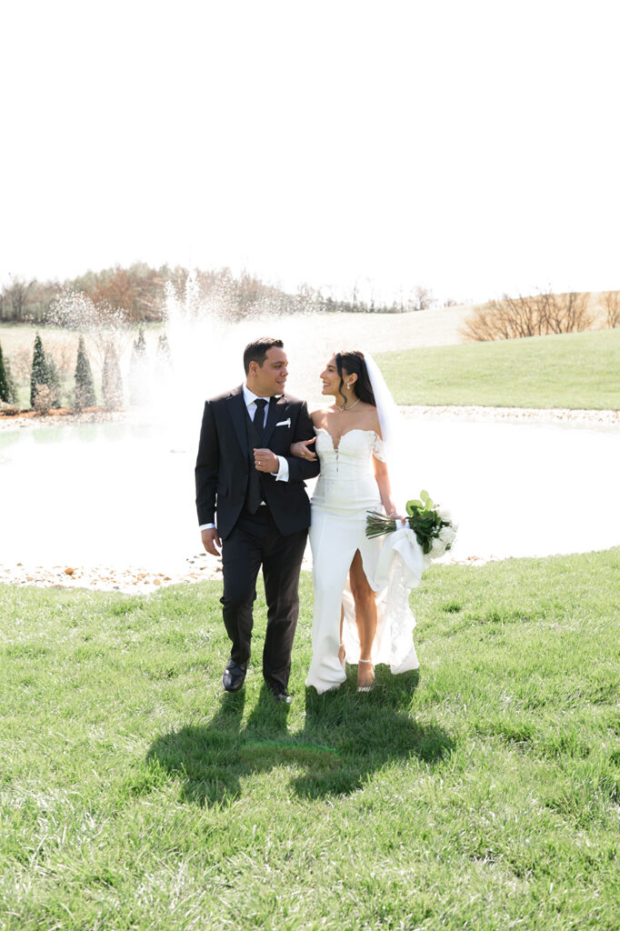 Sweet Micro Wedding at The White Dove Barn | Nashville Wedding Photographer.